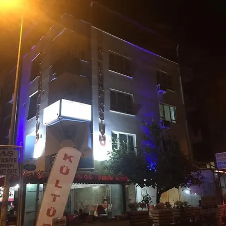 Kultur Gazde/Camere de închiriat *